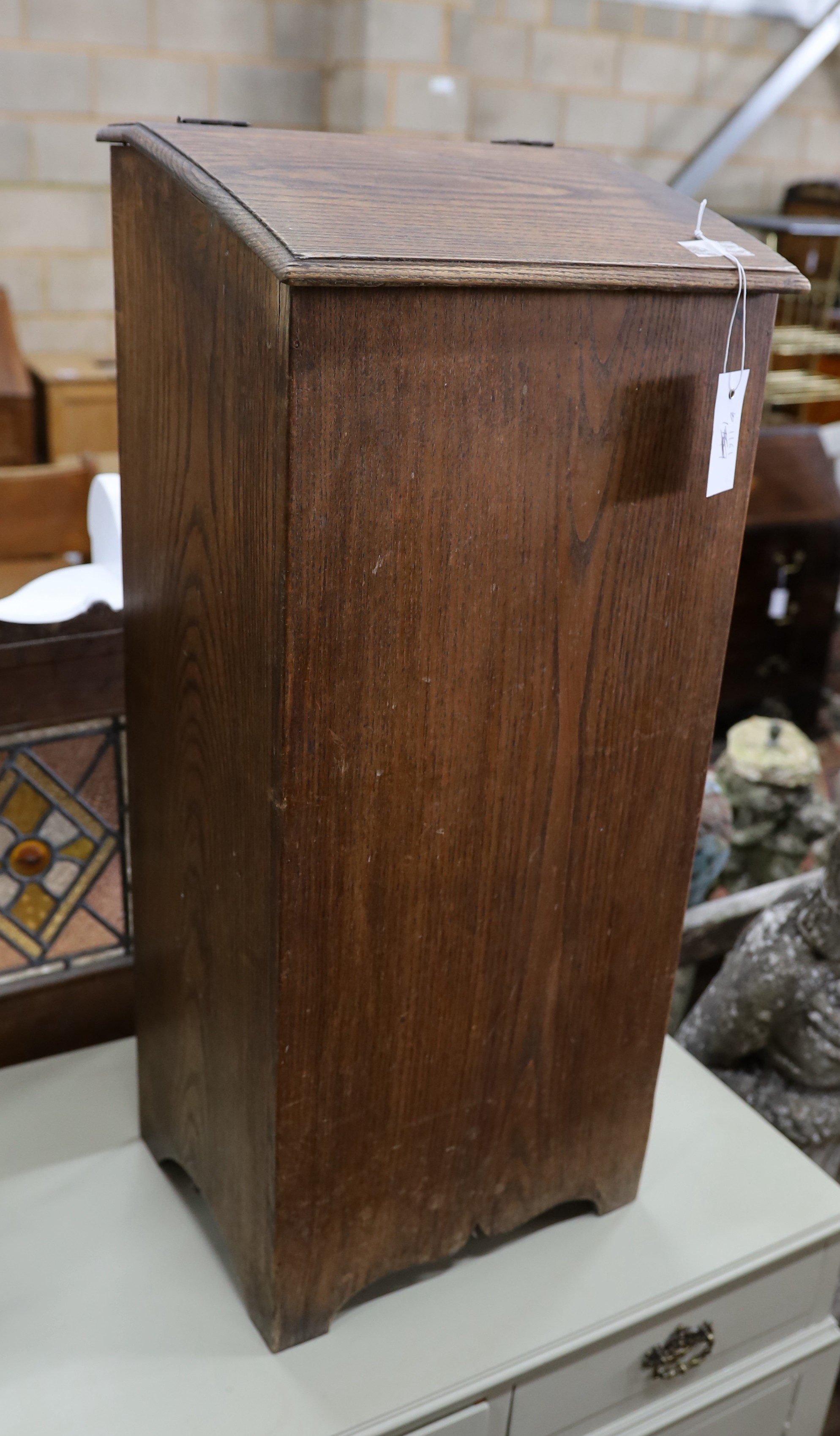 A French oak baguette box, width 34cm, depth 26cm, height 76cm